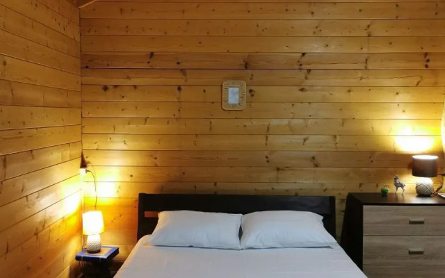 Гостиница Славица