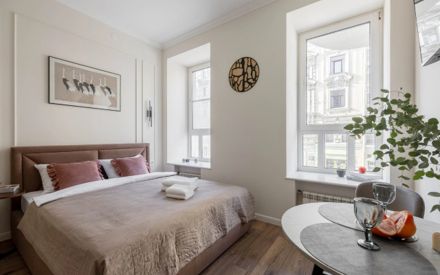 Квартира Студия в Доме Пaмятнике Санкт Петербурга