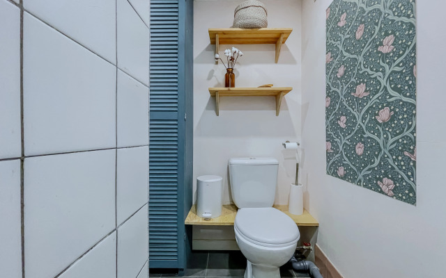 Studiya Green FOX v samom tsentre Astrakhani Flat