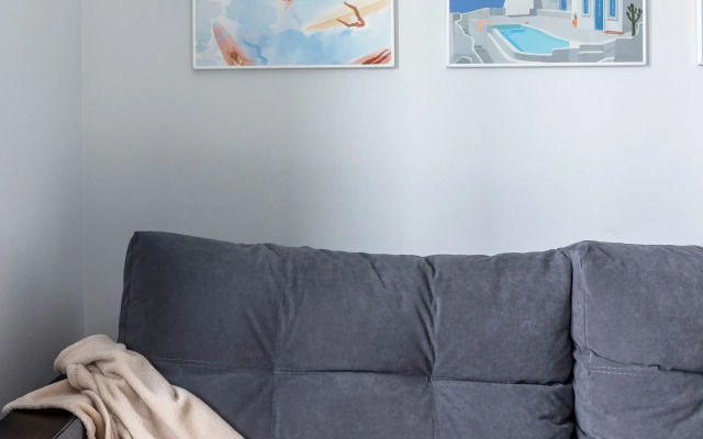 Квартира На Коломяжском