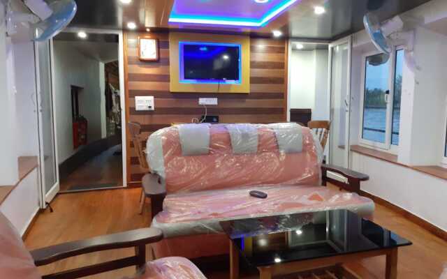 Sreekrishna one Bedroom Private Houseboat Hotel