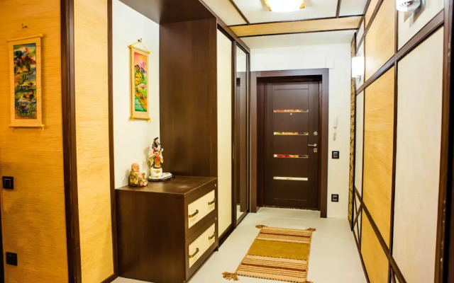 Yaponiya Apartments