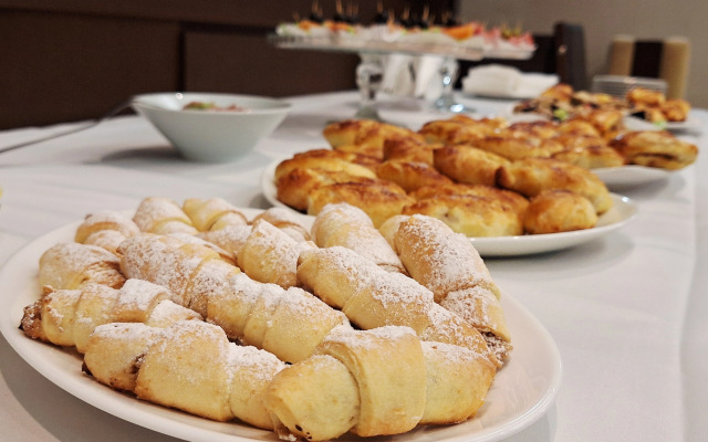 Отель Илиани