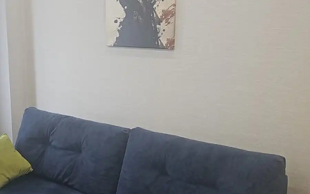 Na Zavelichenskoy Ulitse 26 Flat