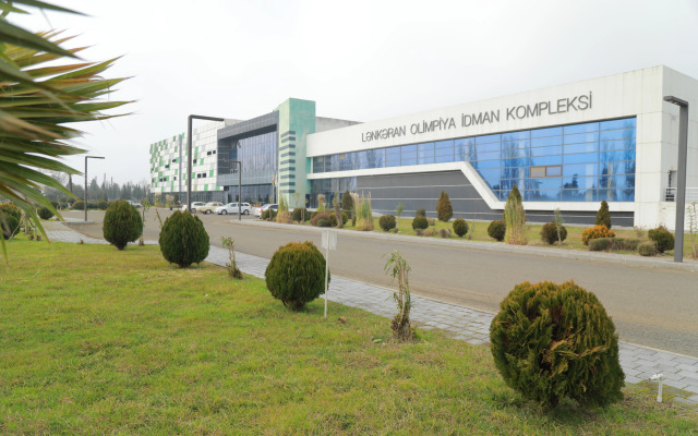 Arena Lankaran Hotel