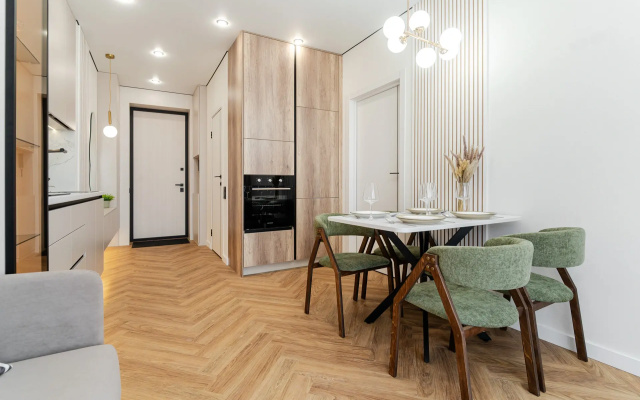 Kvartira Dizajnerskij Apartament V Premium-ZK Radom S G-Drive Arenoj