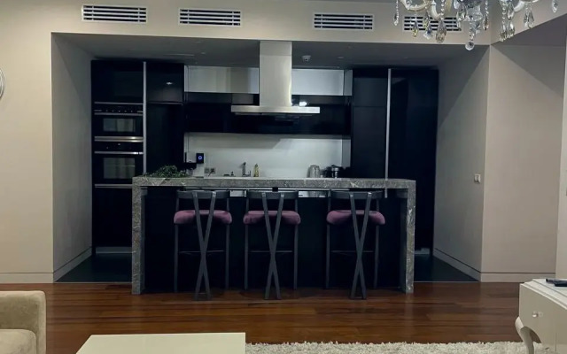 3-Kh Komnatnye V Bashne Oko Moskva Siti Apartment
