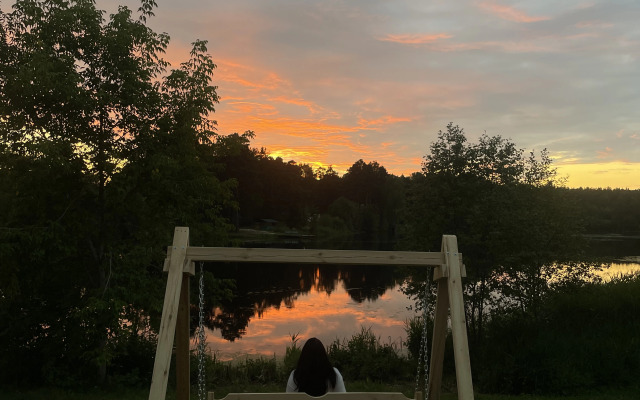 Шале Домик у озера