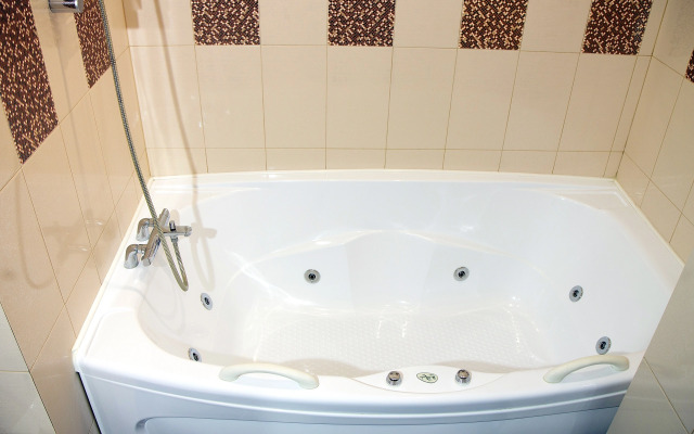 Апартаменты с джакузи напротив ТЦ Планета