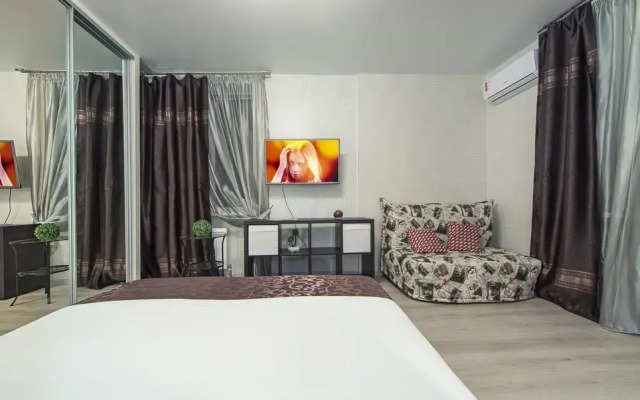 Квартира от Компании Хоум Отель на Урицкого 23