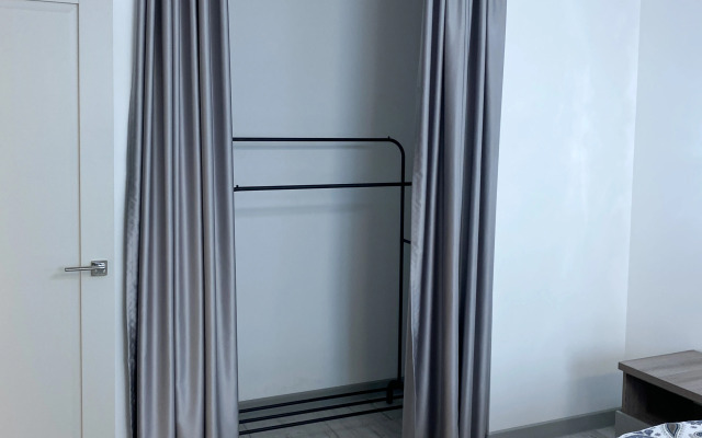 Апартаменты с кроватью 180 см и балконом, с 14 по 17 этаж