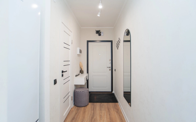 U Metro Parnas Flat