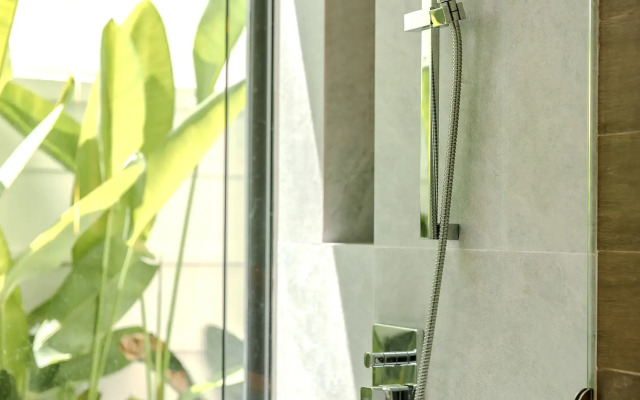 Aileen Layan 6 Villa