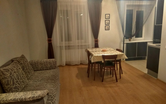 6 otdelnykh spalnykh mest Flat