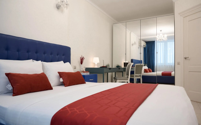 Aparts Pro Prostornaya 1-kom s potryasayushchim vidom na Volgu ZHK Brig na 17 etazhe Flat