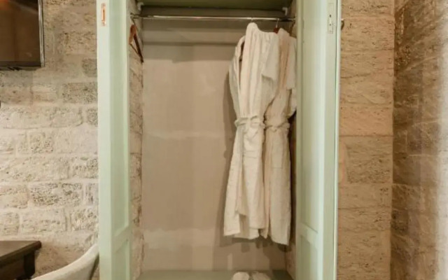Sazeli Boutique Hotel