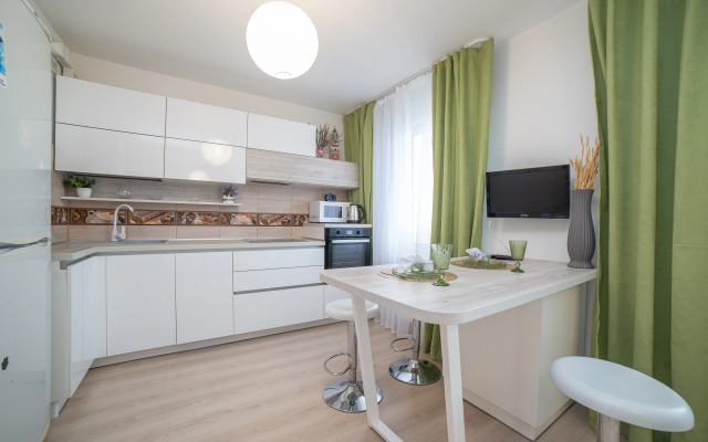 Апартаменты Рассветная 8/2