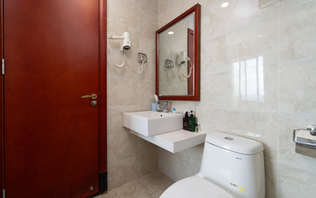 Syn-Khay Hotel