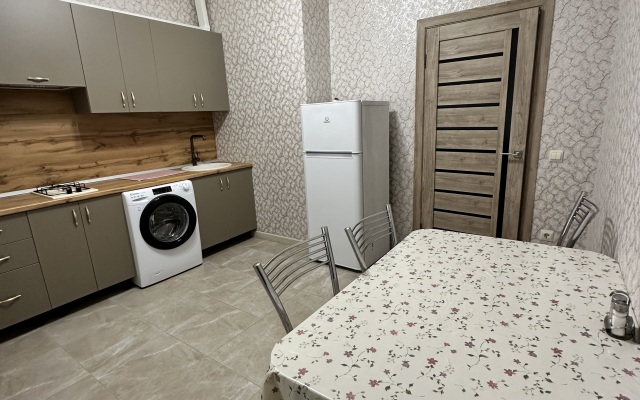 Rakhat 7 Flat