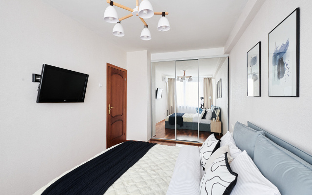 GM Stil'naya Trekhkomnatnaya s vidom na Novyj Arbat Apartments