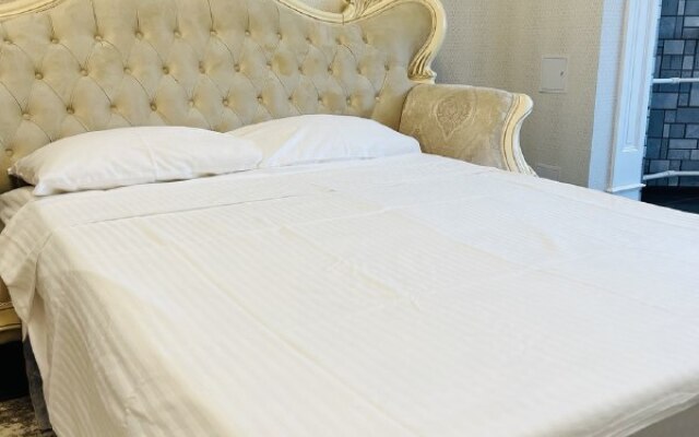 Апартаменты двухкомнатные рядом с Крокус Сити