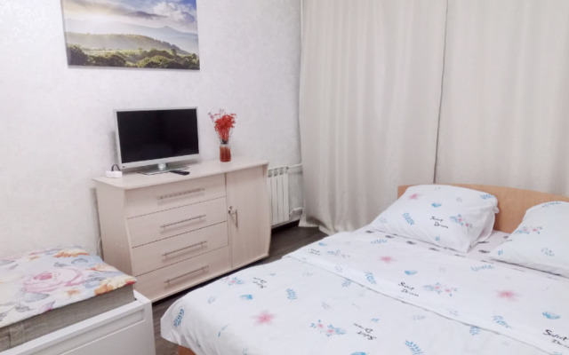 Апартаменты Like Home на Октябрьской 43