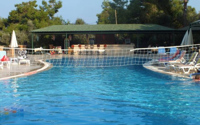 Tuntas Family Suites Kusadasi Apart-Hotel