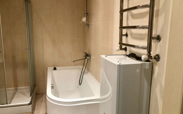 Апартаменты в центре с видом на Севастопольскую бухту