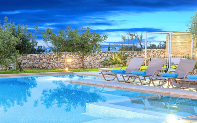 Cretan Lux Villa