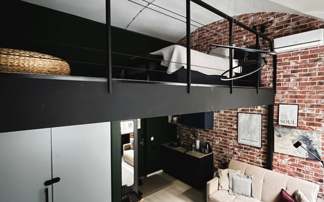 1715 Duplex Hotel