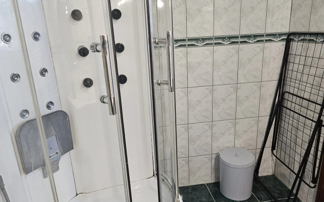 Teply Bereg Apartments
