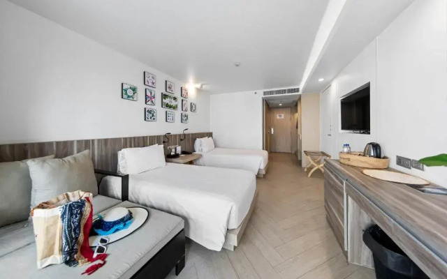 Golden Tulip Pattaya Beach Resort