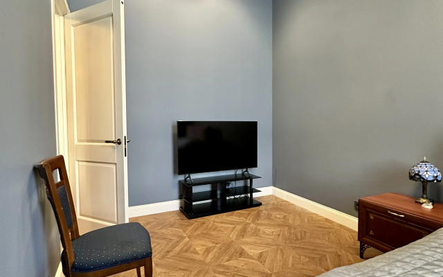 Апартаменты двухкомнатные в элитном комплексе