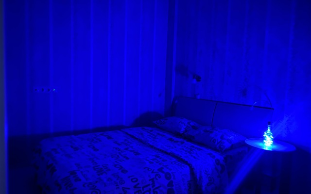 Апартаменты Квартира AlexHome РП Свердловский Заречная 3