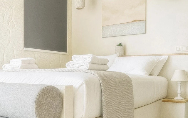 Отель Gloria luxury suites