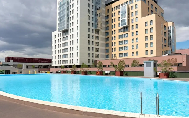 Lotos Flat