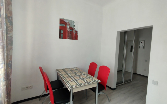 V Tsentre Yalty Flat