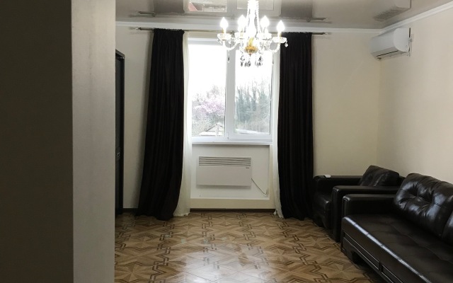 Vozle Ozera Flat