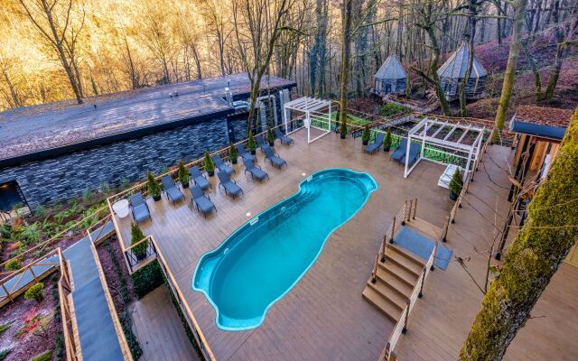 Отель RIVER SIDE Resort & Spa в Сочи, Краснодарский край, цены от 22900 руб. Сво