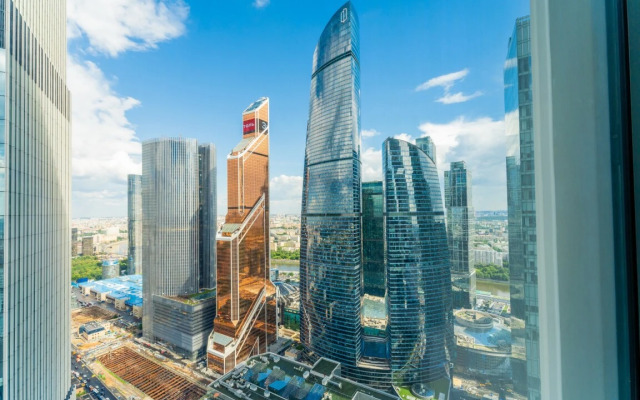 Cozy Studio with View of the Towers