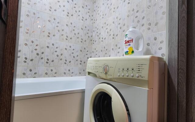 L.v.hotels Na Frunze 10 Flat