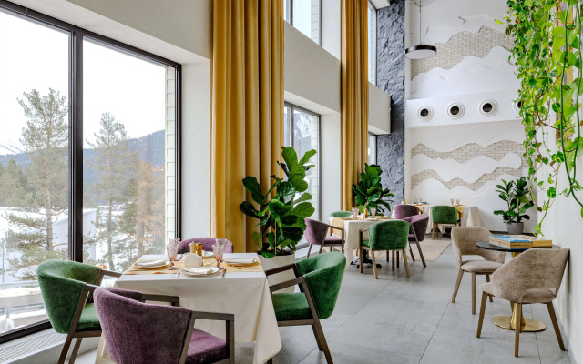 Mairi Park Hotel