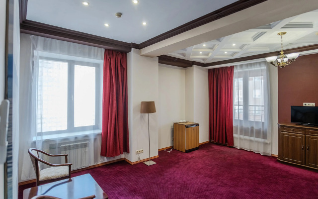 Gostinyij Dvor Hotel