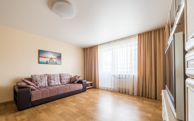 Naprotiv Otelya Hilton Apartments