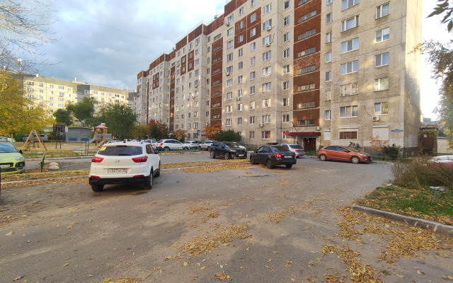 Апартаменты 3-комнатные OCHRE APARTAMENT от Акварель.flat у Нефтегазового университета