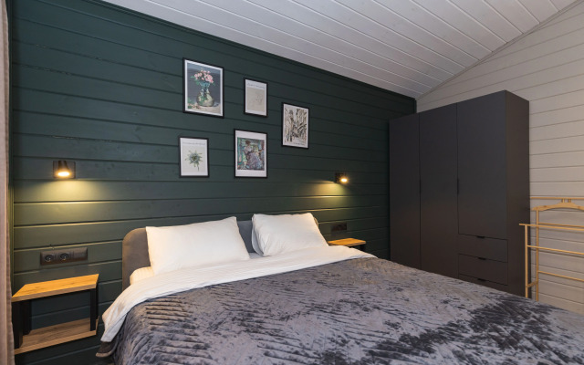 Novy Uyutny I Sovremenny Guest House