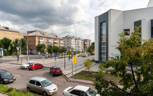 Квартира cовременная возле ЖД Вокзала KrasRoyal