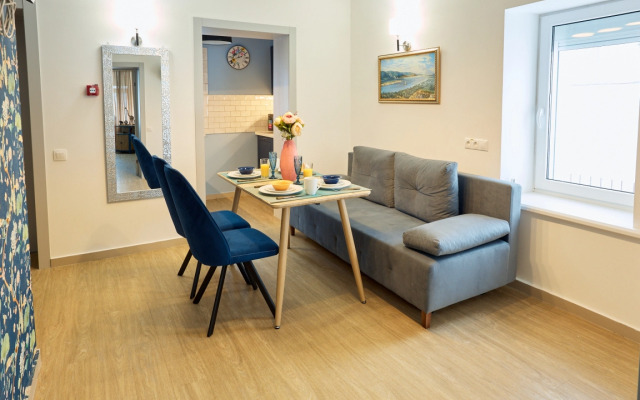 Апартаменты На Панской 2