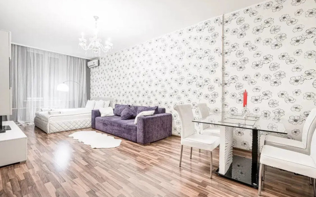 Luxury Na Krasnoy Apartments