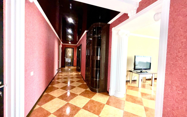 Квартира Просторная 3к у Мамаева Кургана